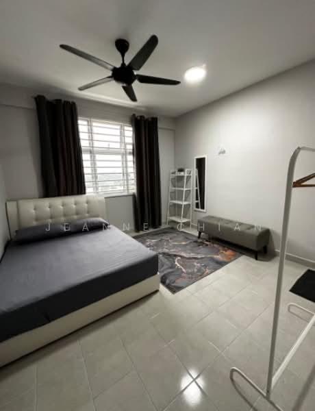 Alanis Residence - 2