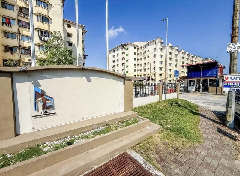 Pangsapuri Suria Subang - 1