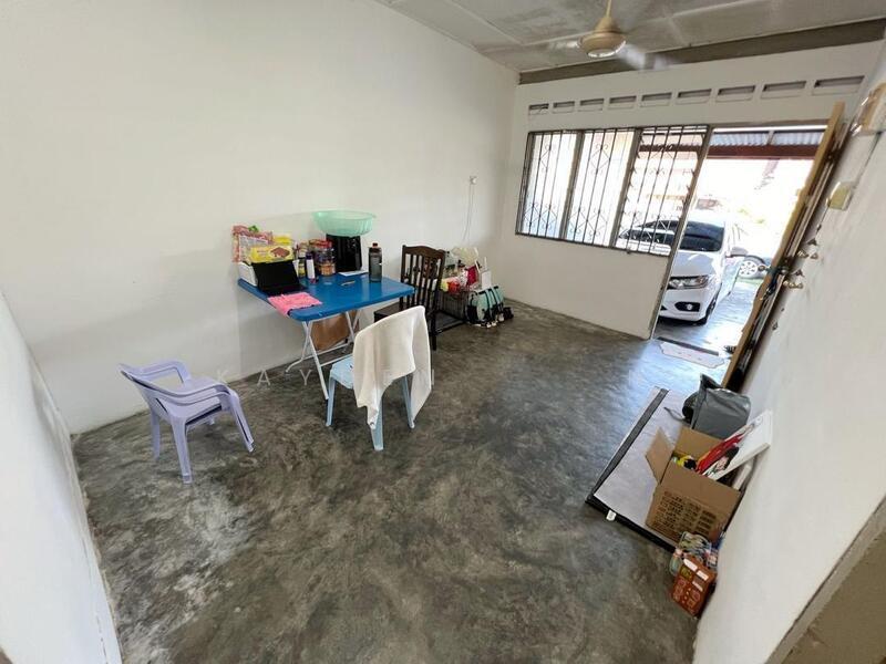 Taman Universiti Low Cost Terrace House - 1