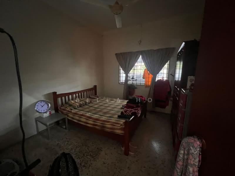 Jalan bunga raya Taman Sri Kulai baru kulai - 2