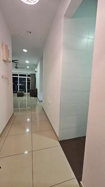 M Condominium @ Larkin - 2