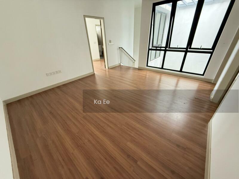 City of Elmina : Elmina Valley Phase 3 - 4