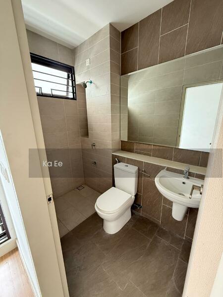 City of Elmina : Elmina Valley Phase 3 - 5