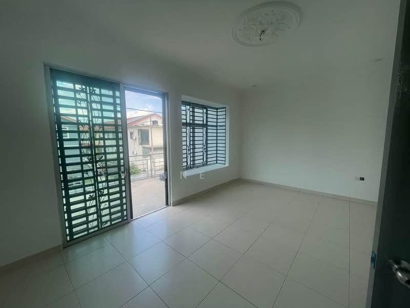 Taman Scientex Senai - 3