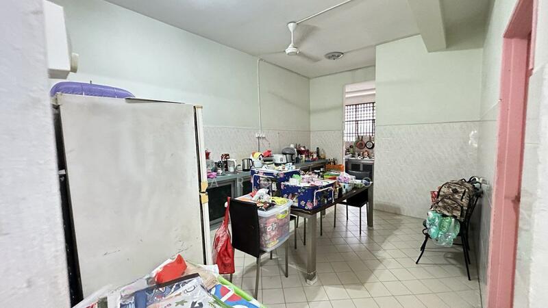 Taman Pulai Utama - 2