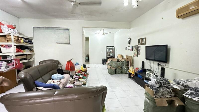 Taman Pulai Utama - 1