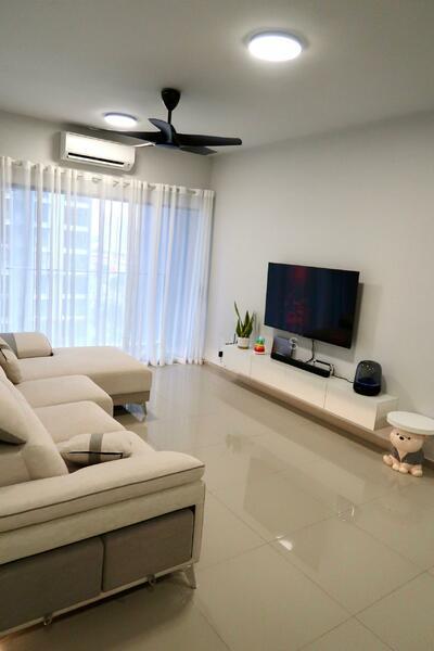 Admiral Residences - 1