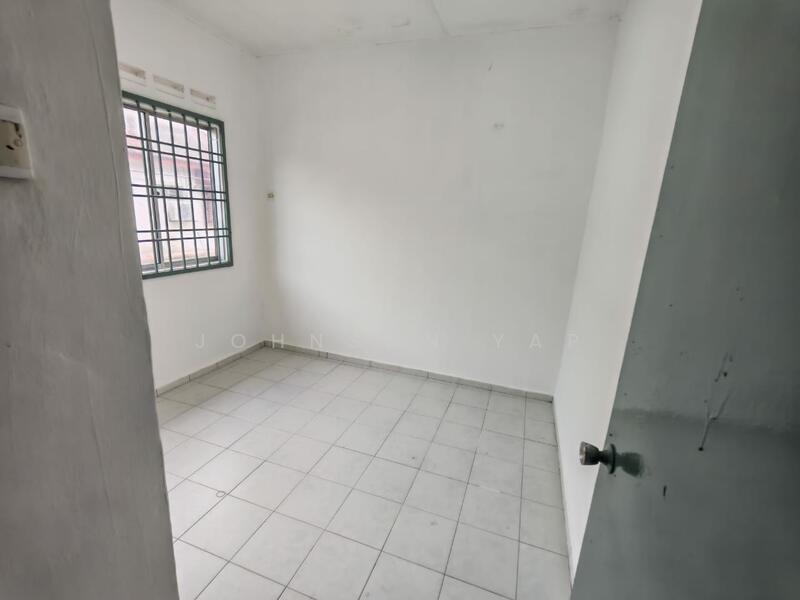 Taman Kota Masai - 5