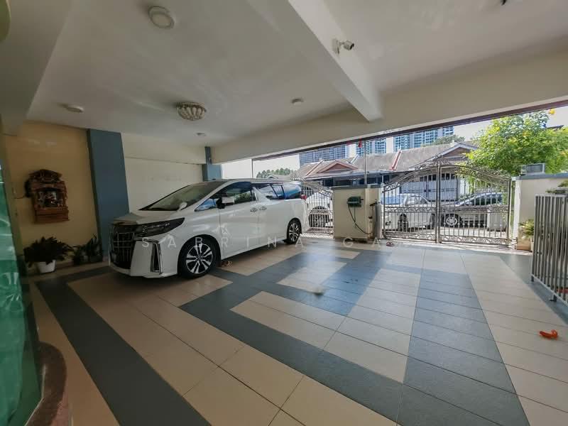 Taman Bukit Indah - 2