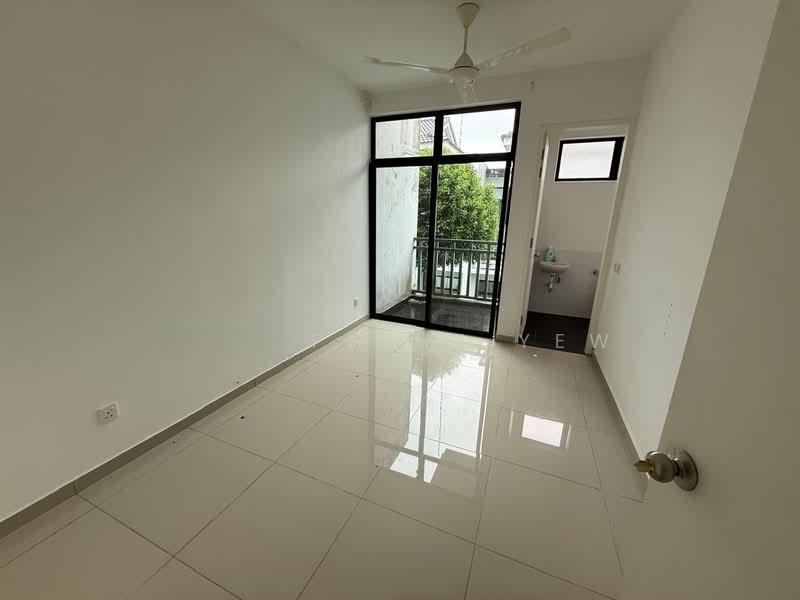Eco Tropics - 4