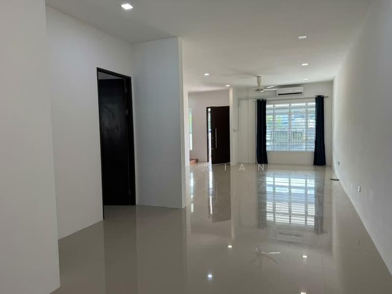 Batu kawa E-Residence Double Storey Intermediate - 4