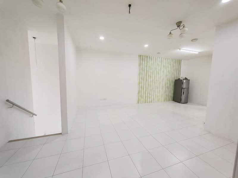 The Lake Residence - 2