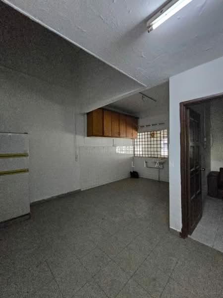 Taman Johor Jaya @ Single Storey Terrace House - 4