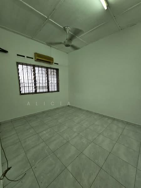 Taman Johor Jaya @ Single Storey Terrace House - 5