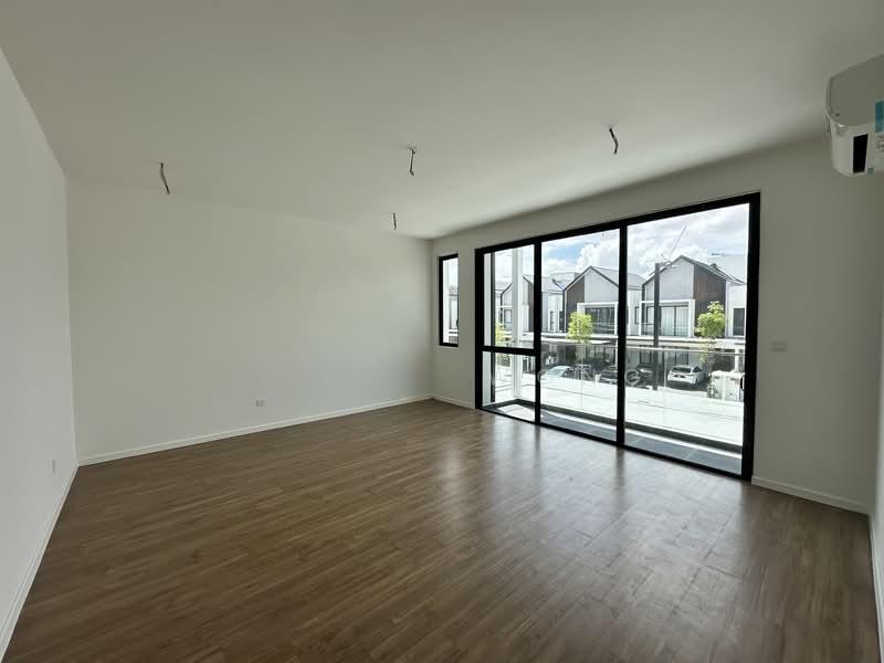 Lucent Residence - 4