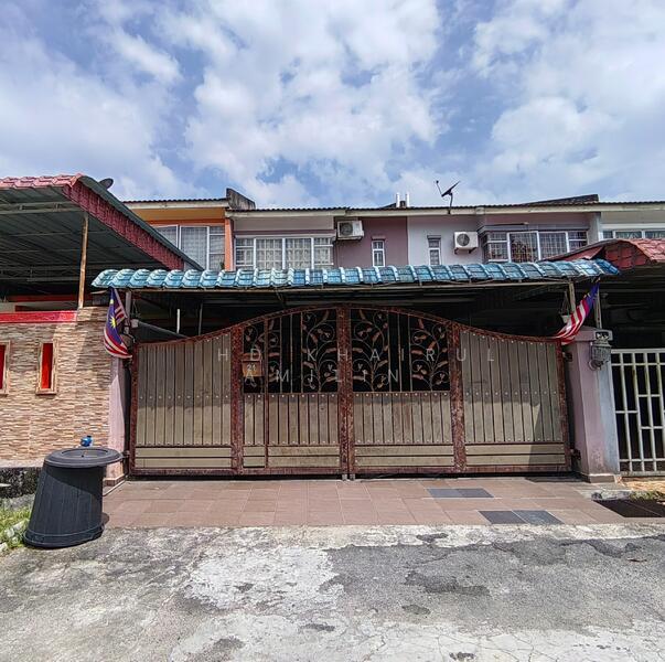 Bandar Tasik Kesuma - 2