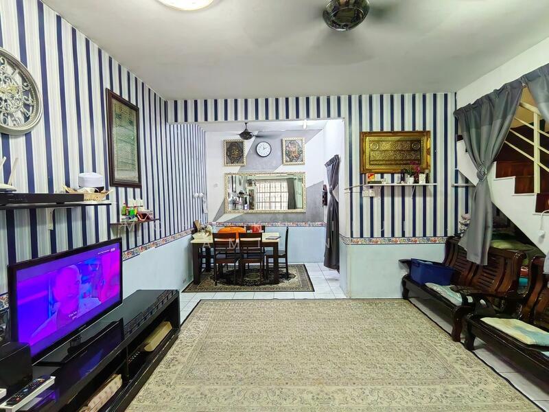 Bandar Tasik Kesuma - 4