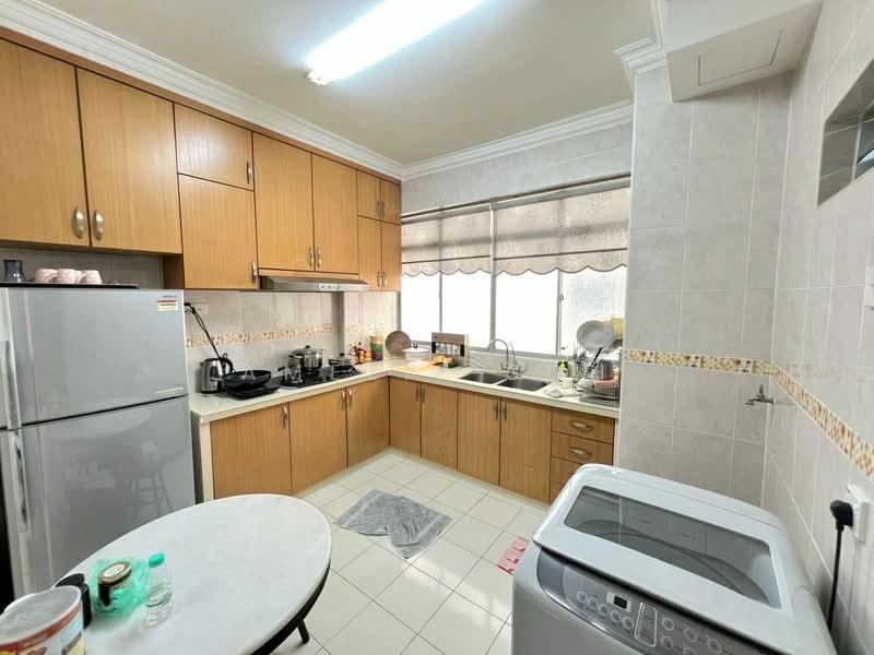 Putra Place Condominium - 2