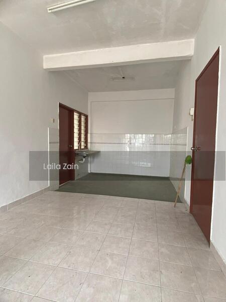 Wira Apartment, Taman Tun Perak - 5