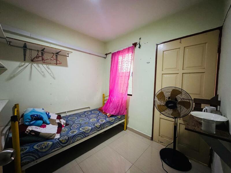 Kampung Melayu Subang Double Storey Terrace House For Sale - 5