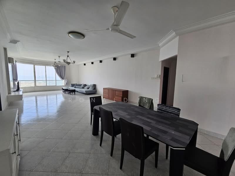 Gurney Beach Resort - 5