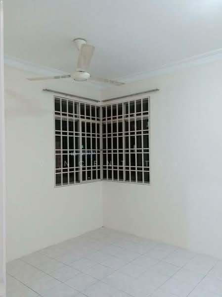 Platinum Hill PV 3 - 4