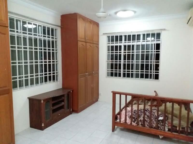 Platinum Hill PV 3 - 2