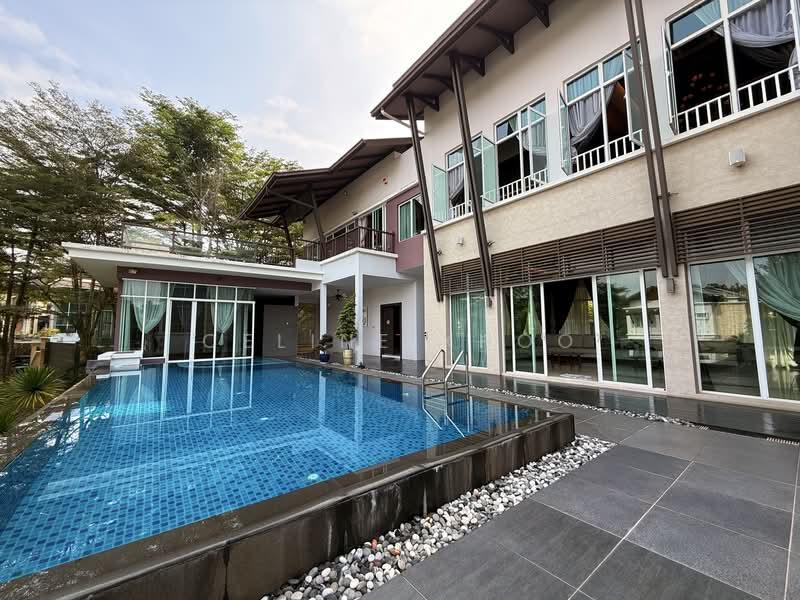 Setia Alam - 3 Storey Bungalow With Swimming Pool - 1