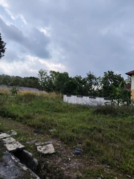 Taman Tasik Utama - 1