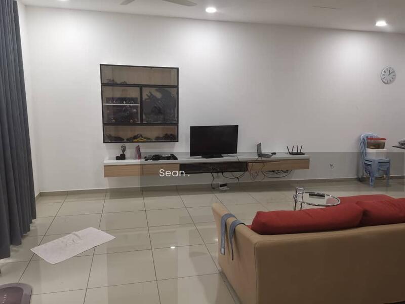 Kajang East - 4