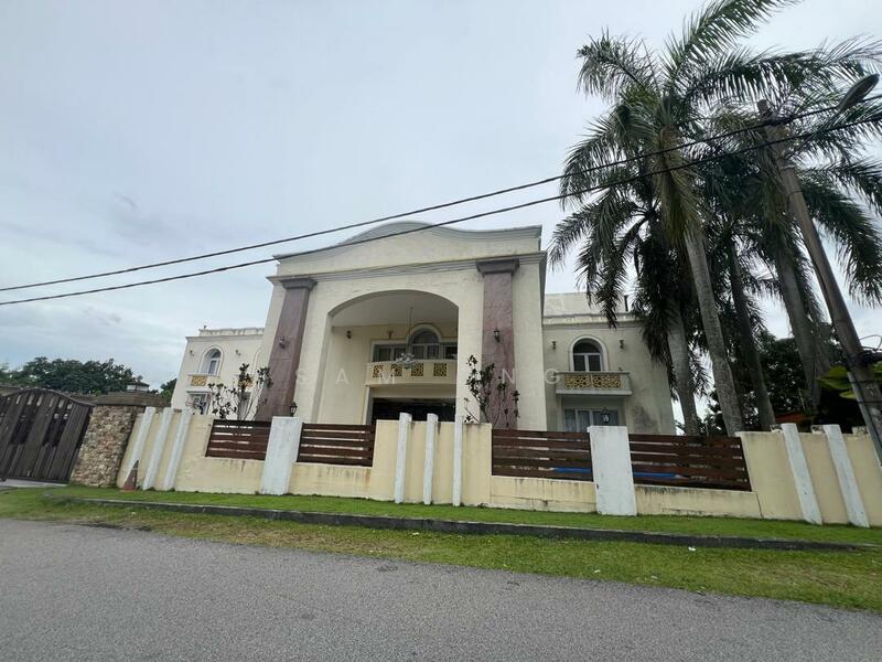 Country Heights - 2