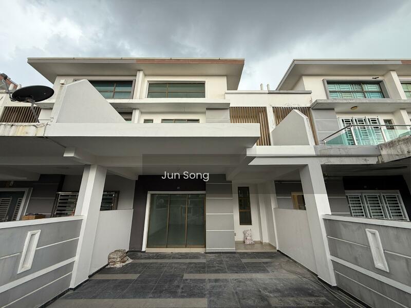 Bestari Indah @ Lily 2 - 1