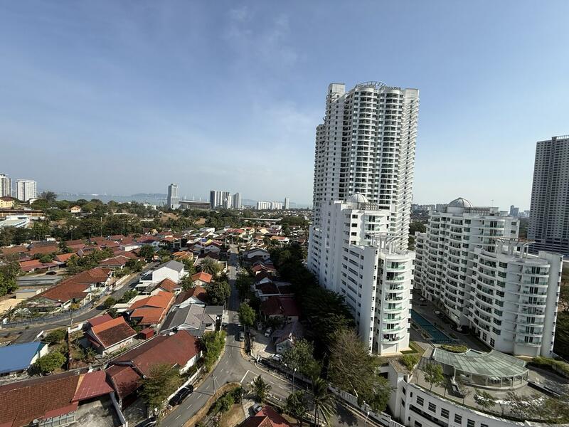 The Pulse Condominium - 2