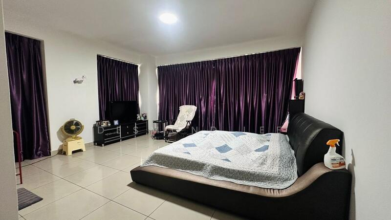 Aloha Tower Condominium - 4