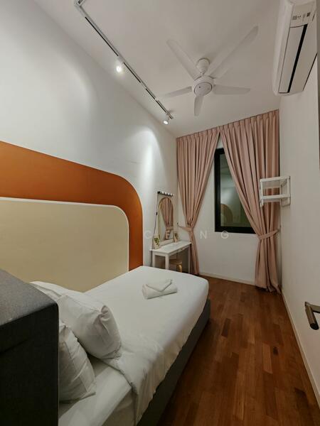 Paradigm Residence - 2