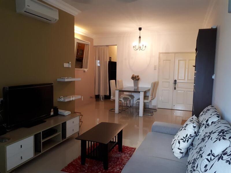 Gurney Park Condominium - 1