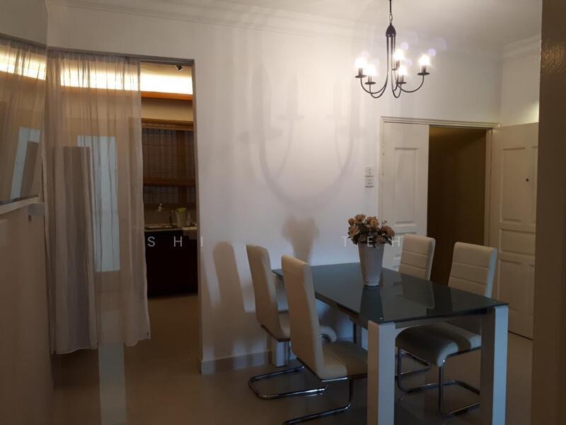 Gurney Park Condominium - 5