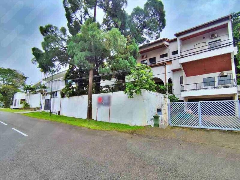 Taman Bukit Pantai - 2