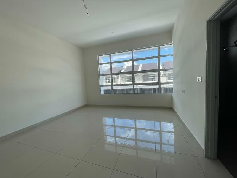 Double storey terrace house at Pine Park klebang for sale - 3