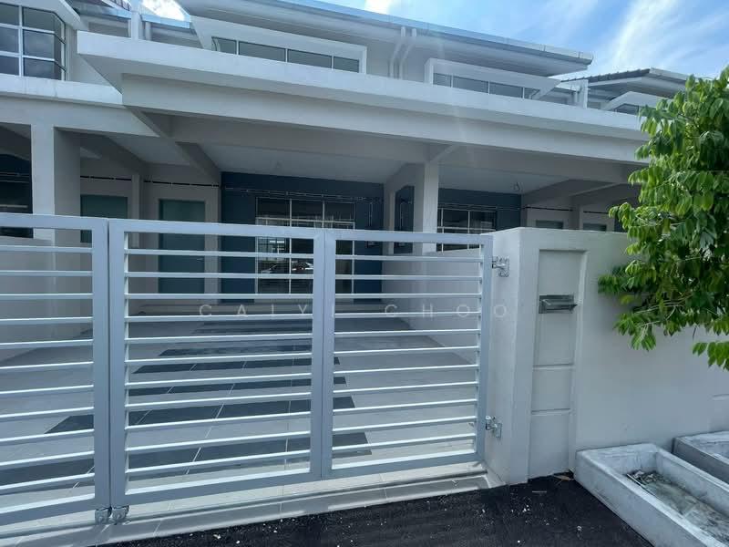 Double storey terrace house at Pine Park klebang for sale - 1