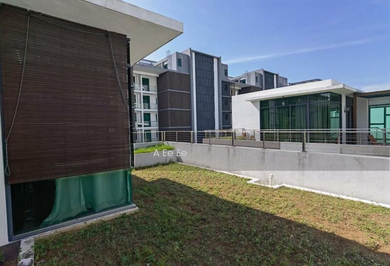 The Light Collection 1 (WATER VILLAS) , 3/Bungalow for sale - 2