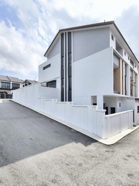 Desa Tebrau Desas Tebraus - 3