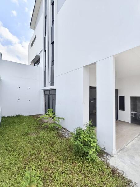 Desa Tebrau Desas Tebraus - 4