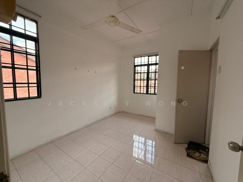 Bandar Sungai Long - 5