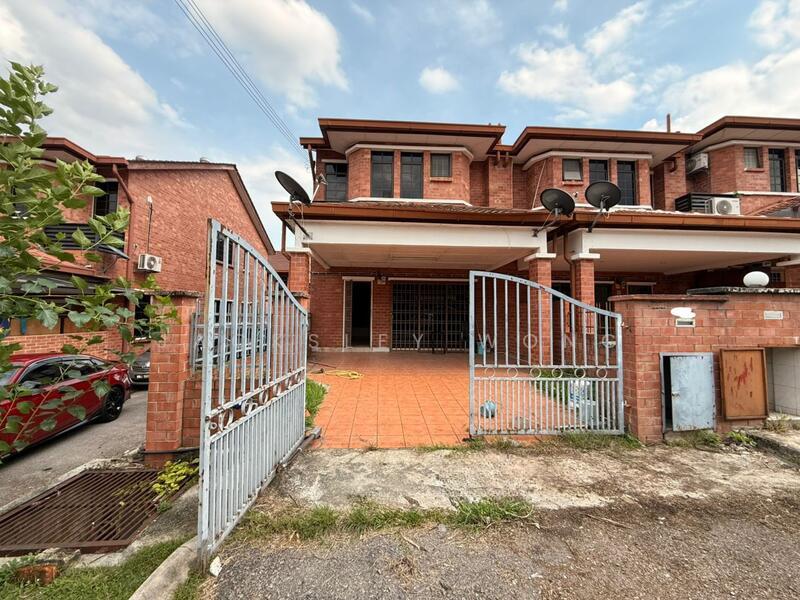 Bandar Sungai Long - 1