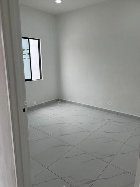1-storey Terraced House at Taman Senai Utama - 3