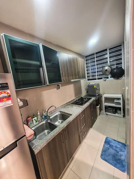 D'Secret Garden (Pangsapuri Kempas Indah) - 3