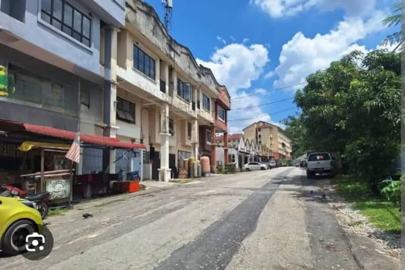 Taman Desa Karunmas - 5