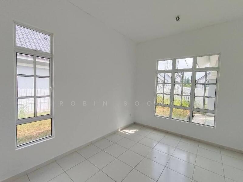 TAMAN ANJUNG GAPAM - 5