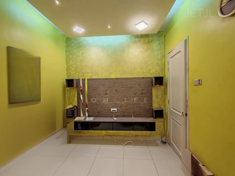 Bandar Botanic Penaga (Armaya) 3 Storey Terrace House - 1